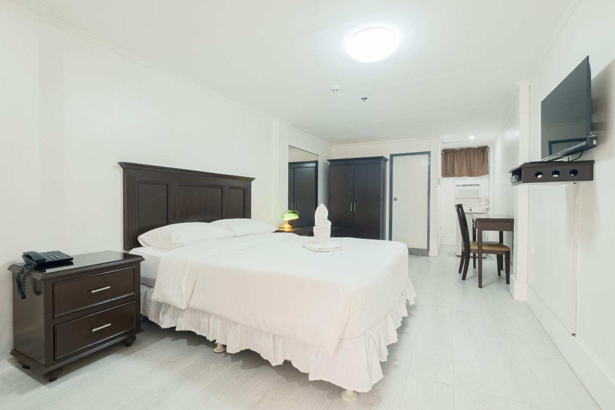 Orchid Inn Angeles Room photo